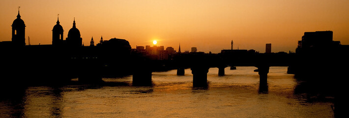 sunset river thames