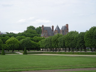 gardens at the chateau de fontainebleau