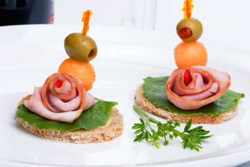 ham canapes