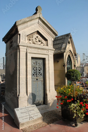 De Quoi Est Mort Gustave Eiffel "tombe de gustave eiffel" photo libre de droits sur la banque d'images