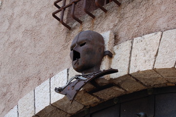 masque de fer cannes