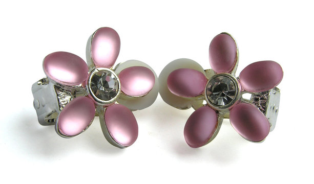 1250 - boucles d'oreilles (d&eacute;tourage inclus)