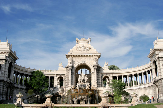 Palais Longchamp