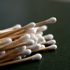 ears cleaning sticks