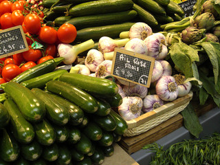 zucchini und knoblauch