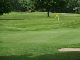 green for golf