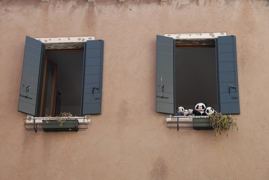 Fenster italienisch mit Panderb&auml;ren