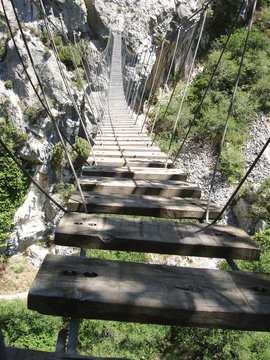 pont suspendu de la via ferrata de peille