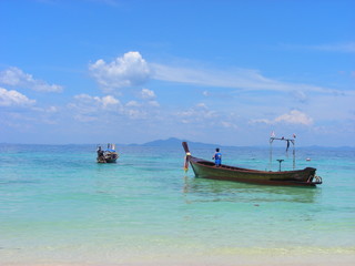 Fototapeta na wymiar touriste boat - Tajlandia - Azja