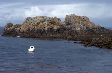 seul dans la crique