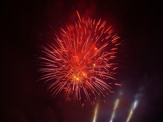 Obraz premium feu d'artifice rouge
