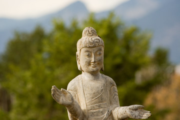 buddha statue