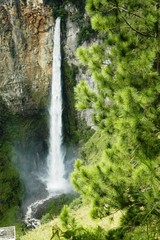 si piso piso waterfall