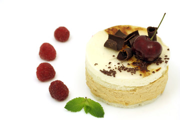 mousse cake with fruits