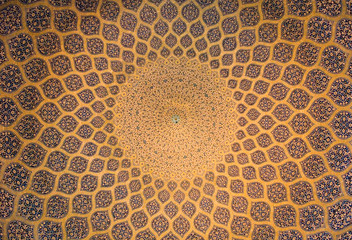 dome of the mosque, oriental ornaments from isfahan, iran - obrazy, fototapety, plakaty