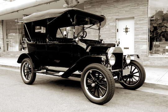 old car from 1915