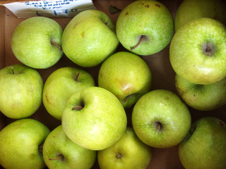 green apples