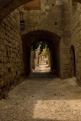 Obraz premium pebbly street of a medieval city