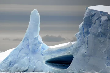 Foto op Plexiglas bizarre iceberg © staphy
