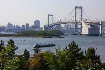 the rainbow bridge over tokyo bay, japan