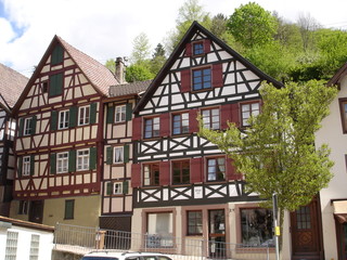 Fototapeta na wymiar Maisons à colombages à Schiltach