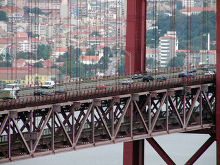 pont du 25 avril