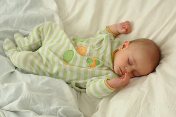 bébé en train de dormir © NICOLAS LARENTO
