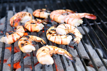 Delicious looking shrimp on the grill ready to eat
