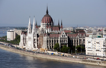 Obraz premium Hungarian parliament - famous landmark