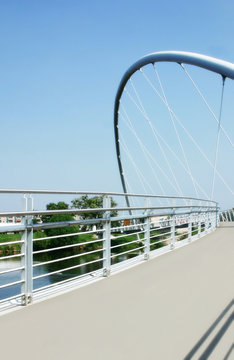 Rundbogenbr&uuml;cke an der Mulde