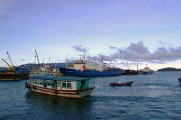 Fototapeta premium port, vietnam