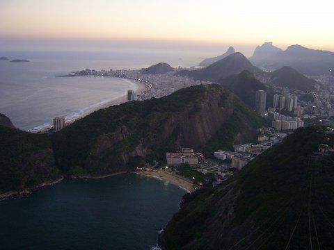 Rio de Janeiro - abendliches Panorama vom Zuckerhut