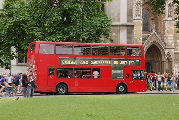 Papier Peint photo autocollant Bus rouge de Londres Bus à impériale de Londres