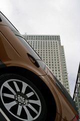 car pointing towards office building