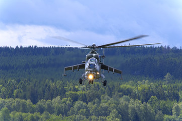 mi 24 hind soviet heavy attack helicopter