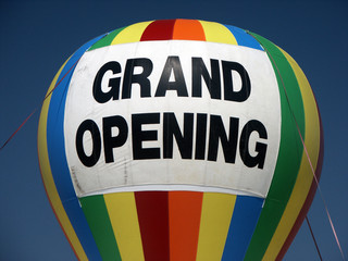 Grand opening ballon sign