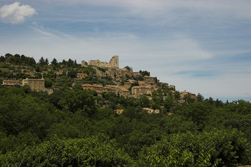 Fototapeta na wymiar village de Lacoste, luberon, provence, france