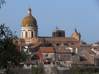 Fototapeta na wymiar Randazzo Przegląd kościół San Nicolo