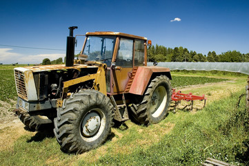 Farm tractor