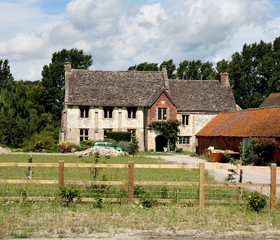 Fototapeta na wymiar English Manor Farm i Farmyard