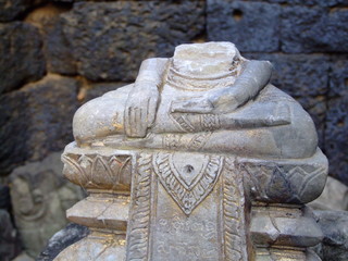 Statue dans  un temple Khmerca