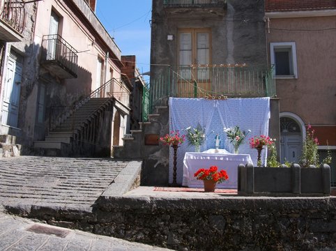 Maletto 'cunnicella' altarino