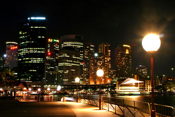 Fototapeta na wymiar Sydney skyline w nocy ..