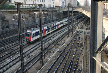 Commuter train leaving Paris from Gare du Nord