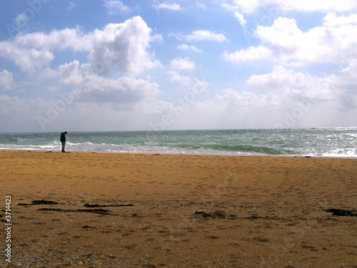 Homme Seul Sur La Plage Stock Photo And Royalty Free Images