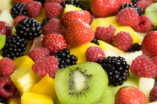 Fototapeta Delicious fruit salad served in a bowl