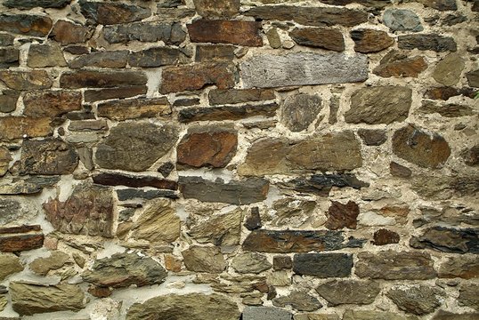 Natursteinmauer