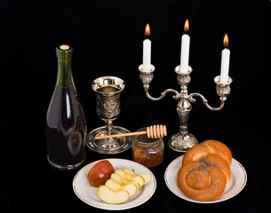 Apples and honey are symbols of the Jewish new year