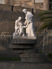 Bronte statua San Giovanni Bosco