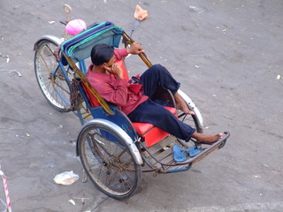 Cyclo au repos, Phnom Penh